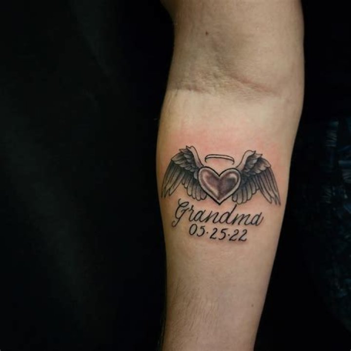 Discover Meaningful Ways To Honor Grandma With In Loving Memory Tattoos