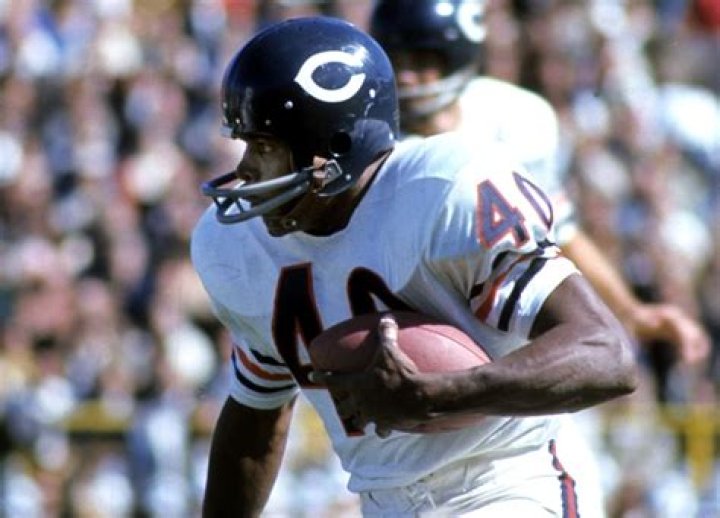 Gale Sayers obituary Chicago Bears legend dies at 77