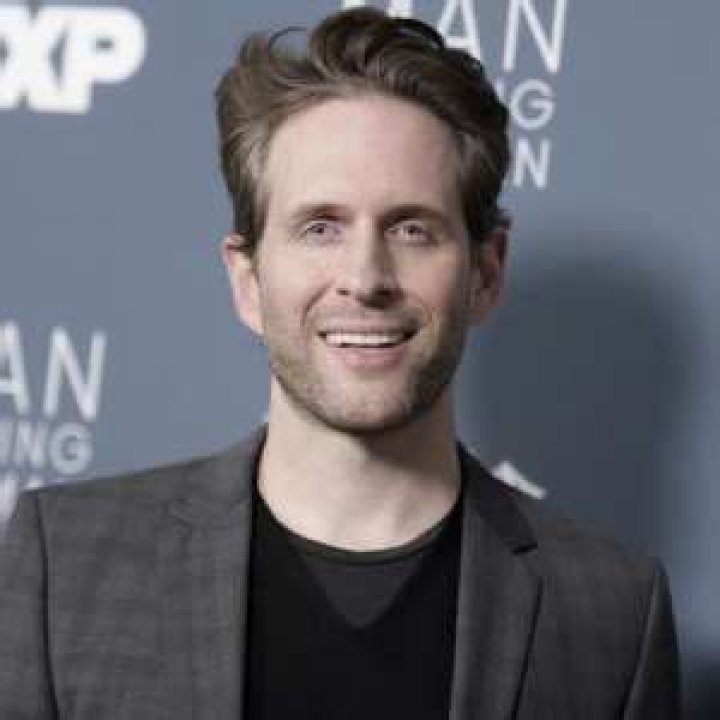 Glenn Howerton Birthday, Real Name, Age, Weight, Height, Family, Facts