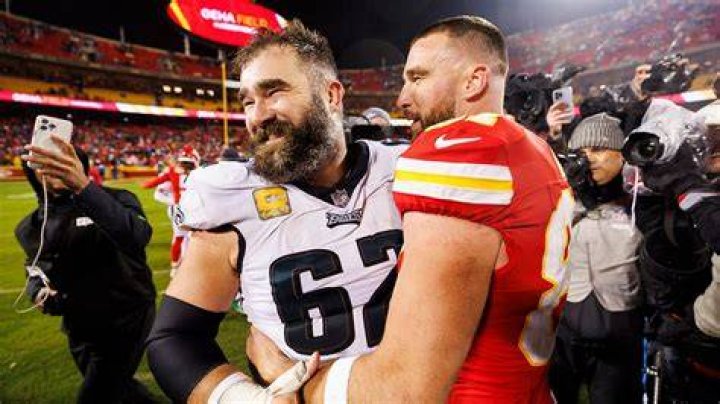 Jason Kelce &lsquo;Aging Like Fine Wine,&rsquo; Says Wife Kylie Kelce News