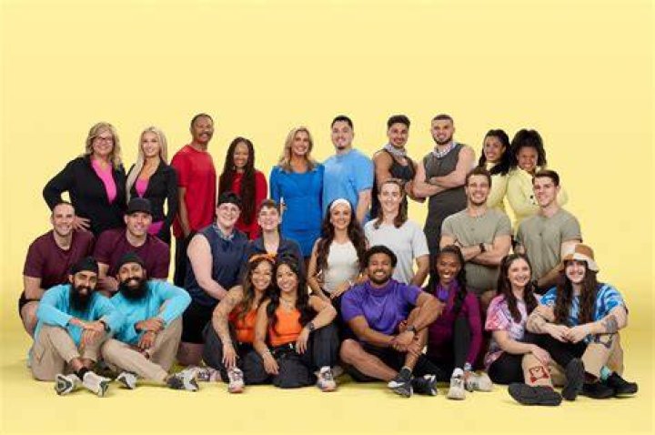 &lsquo;The Amazing Race&rsquo; Team Breaks Down Fall Surprises Expanding To 13