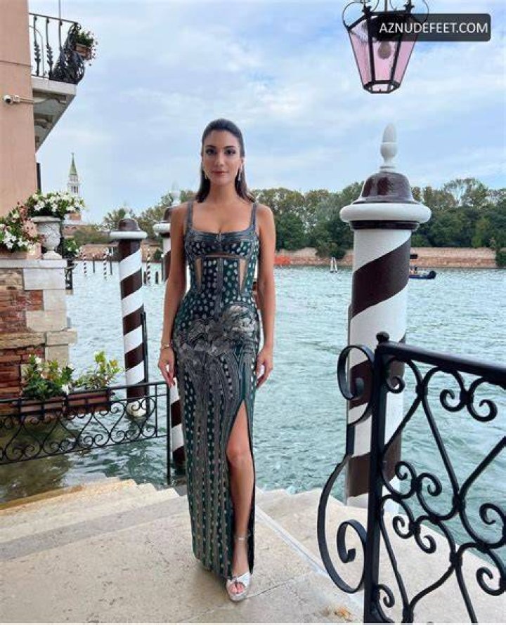 Unveiling The Multifaceted World Of Samantha Blake Cohen